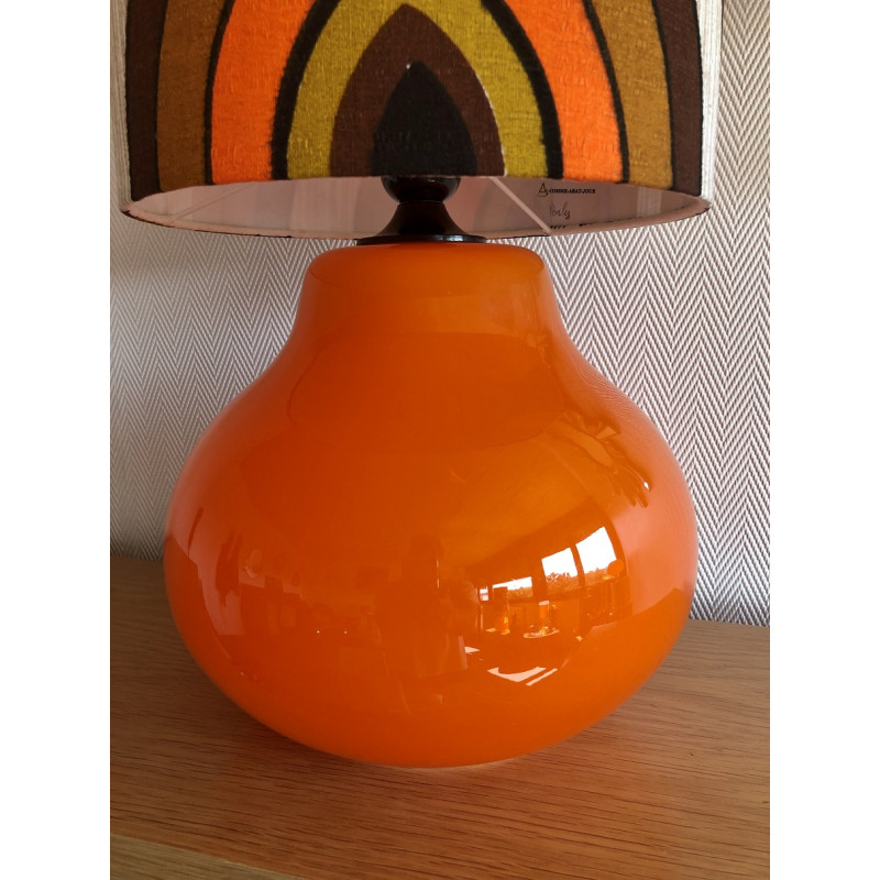 Lampe à poser opaline orange et tissu vintage Parly