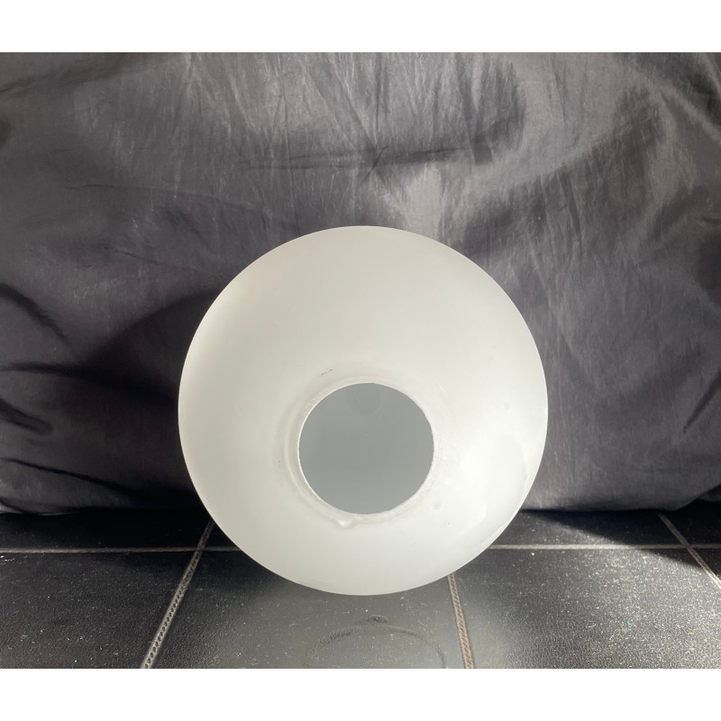 Globe opaline blanc mat Diam. 13cm - Ouv. 4cm