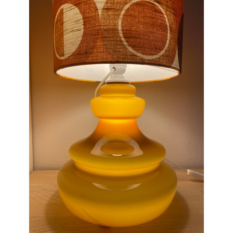 Lampe opaline marron Manège H88 D28 - tissu vintage 1970