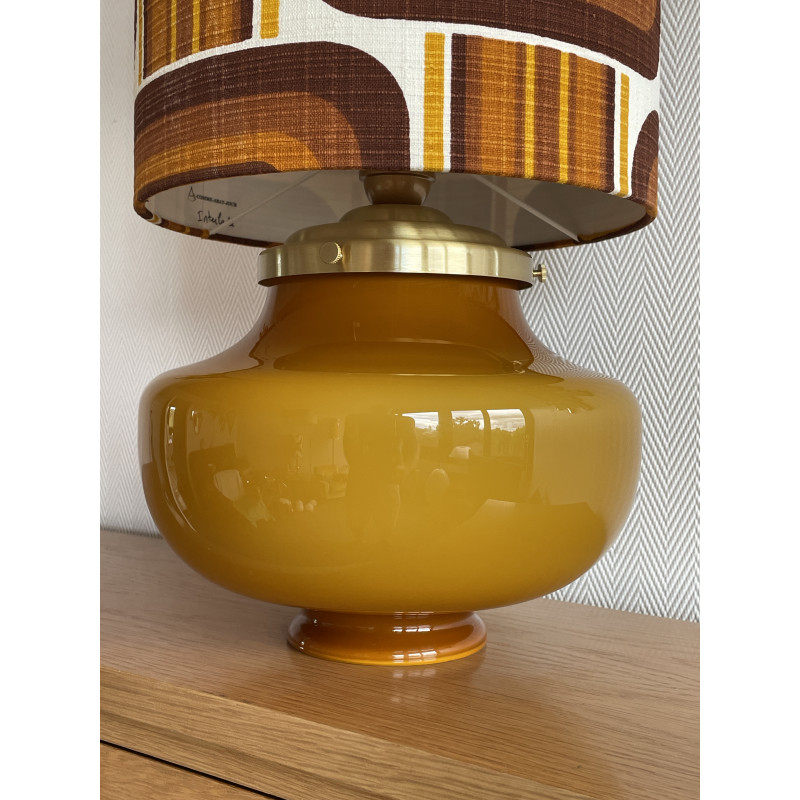 Lampe opaline marron Interlude H70 D25 - tissu vintage 1970
