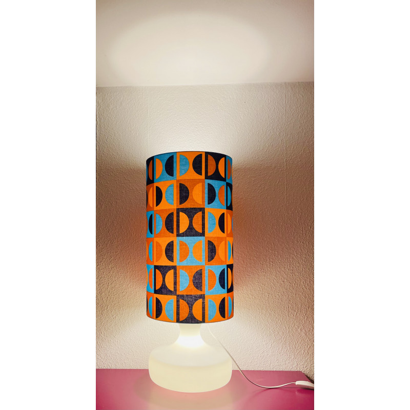 Lampe opaline blanche Moma bleu - tissu rétro 1970's