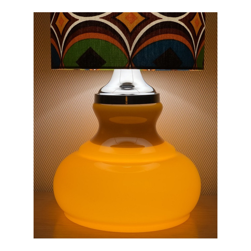 Lampe à poser opaline orange et tissu vintage